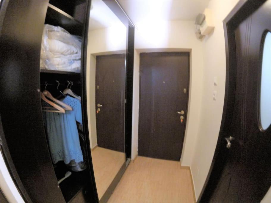 Garsoniera Linistita Zona Vitan Bukarest Exteriör bild